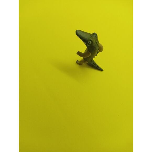 Leo Leonini's Cornelius cocodrile Character Figurine - Picture 5 of 6